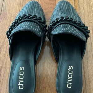 Chico’s  Black Studded Chunky Chain Slip on Mules size 8